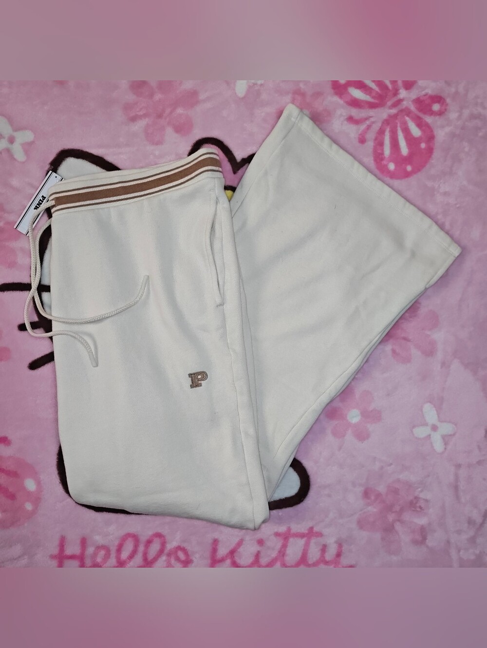 NWT PINK Victoria's Secret cream sweatpants - Picture 2 of 5